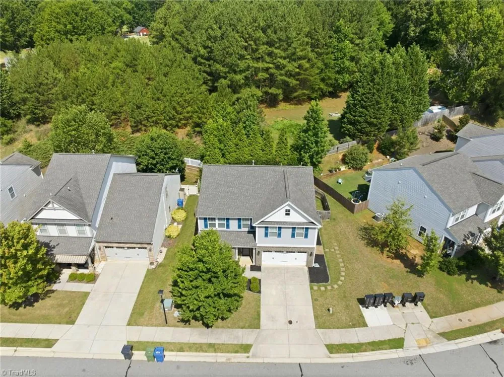 1602 Running Deer Drive Kernersville, NC 27284