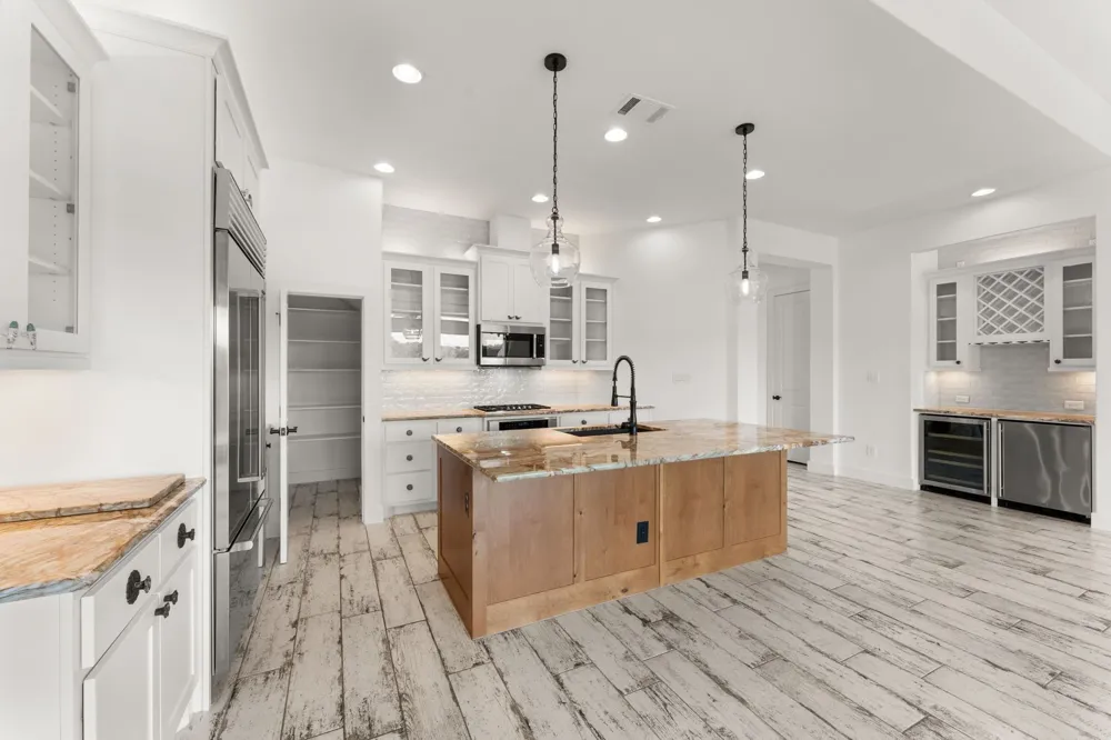 300 Marina View Court Austin, TX 78734