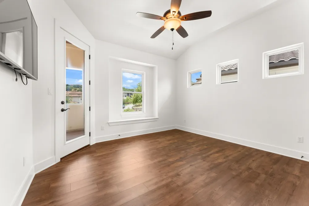 300 Marina View Court Austin, TX 78734