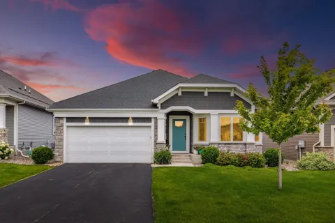 1888 Oakpointe Drive