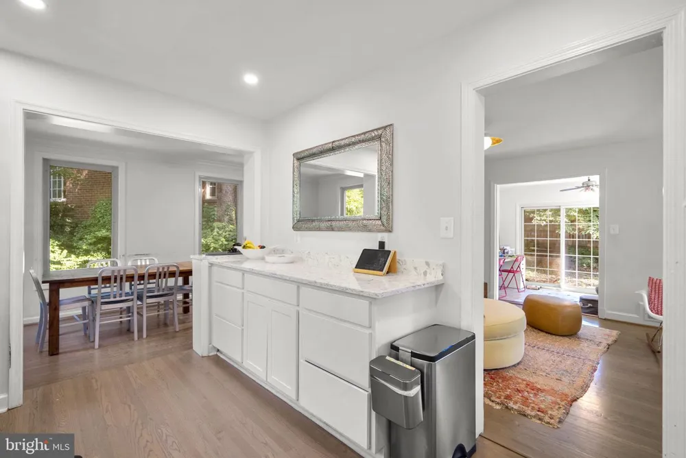 9311 WOODLAND DRIVE Silver Spring, MD 20910