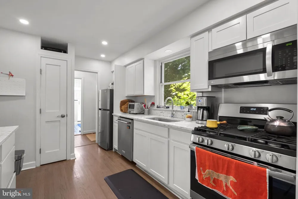 9311 WOODLAND DRIVE Silver Spring, MD 20910