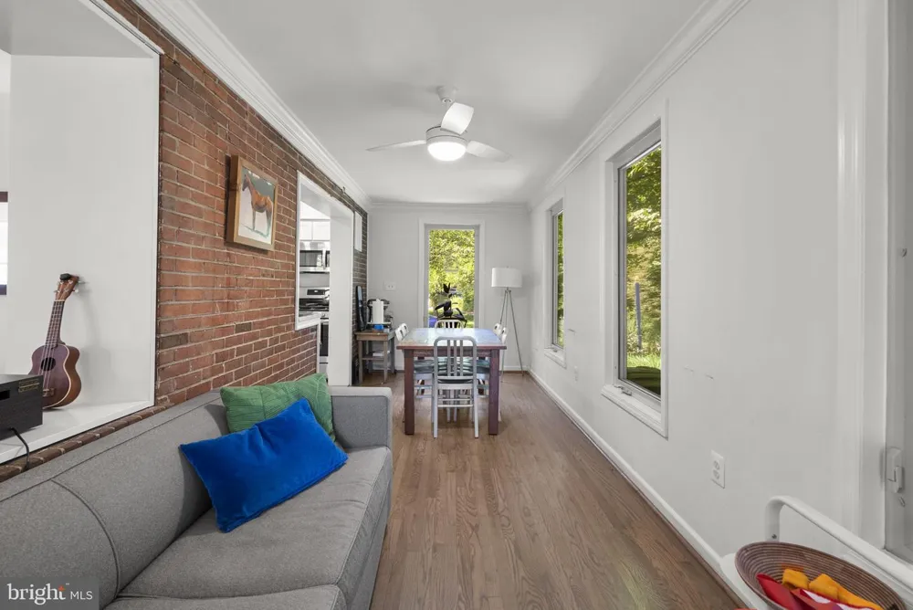 9311 WOODLAND DRIVE Silver Spring, MD 20910