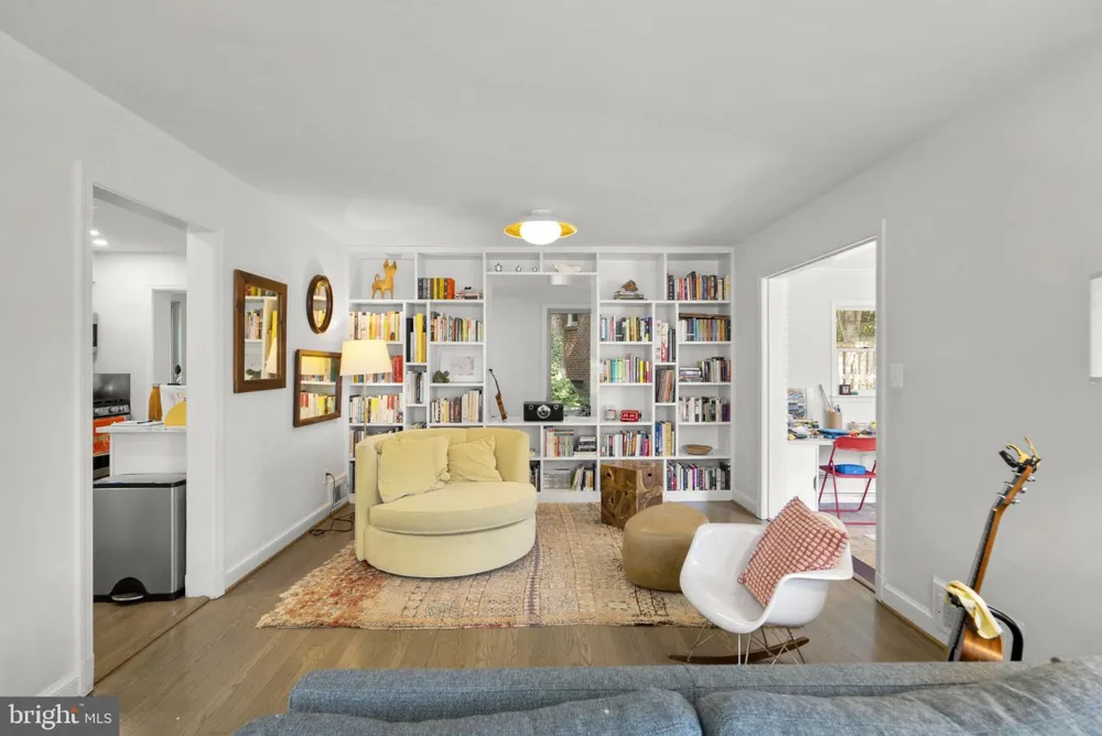 9311 WOODLAND DRIVE Silver Spring, MD 20910