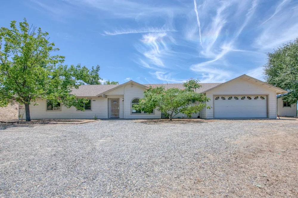 34956 Auberry Road Auberry, CA 93602
