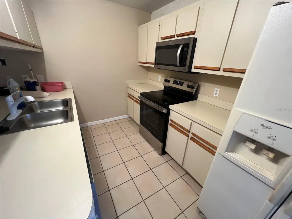 2949 POPLAR AVENUE Leesburg, FL 34748