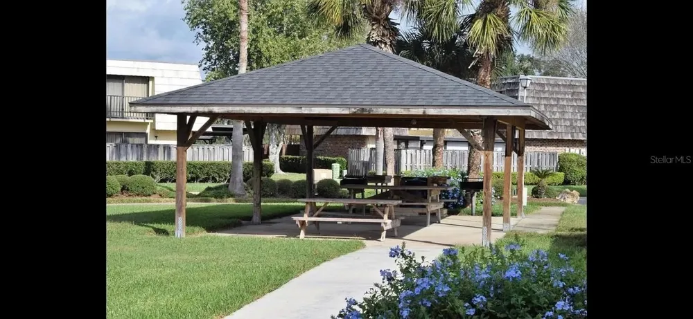 2949 POPLAR AVENUE Leesburg, FL 34748