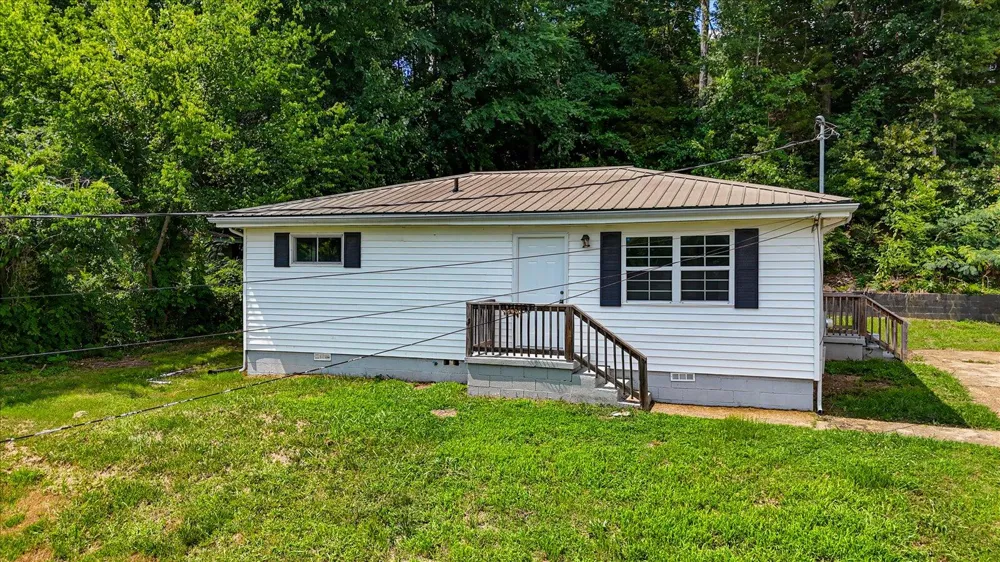 338 Mcafee Road Rossville, GA 30741