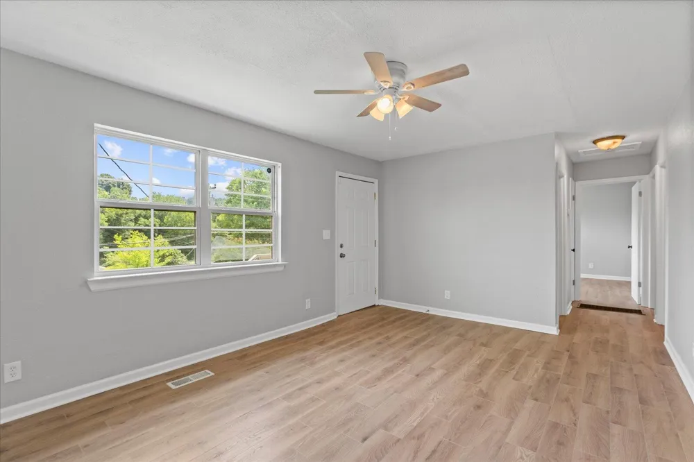 338 Mcafee Road Rossville, GA 30741