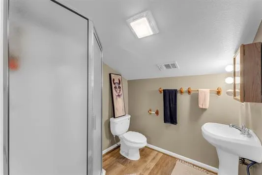 319 Meadowlakes Drive Marble Falls, TX 78654