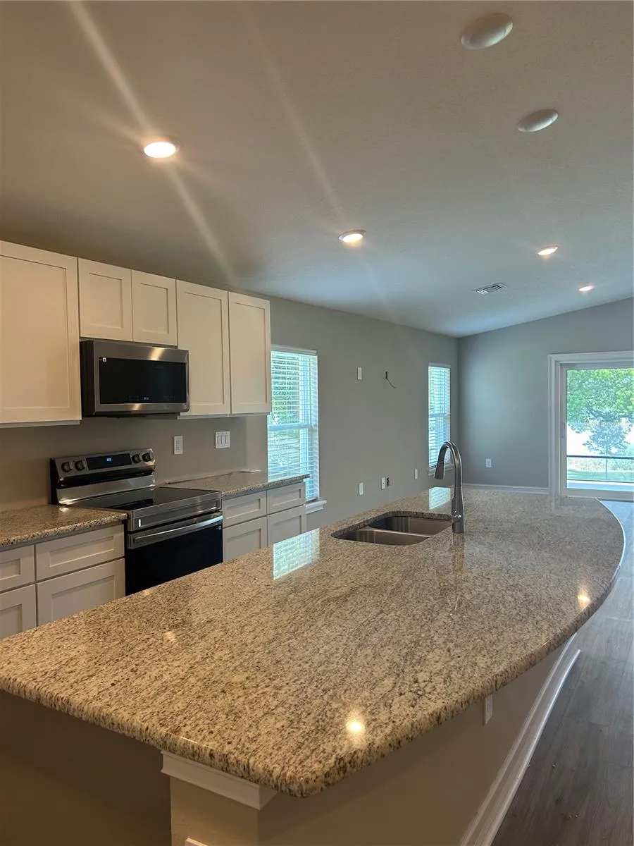 373 W MAIN STREET Haines City, FL 33844