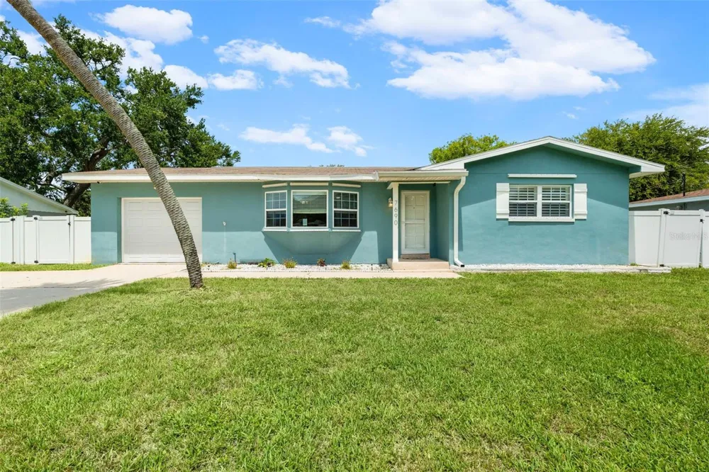 7690 91ST STREET Seminole, FL 33777