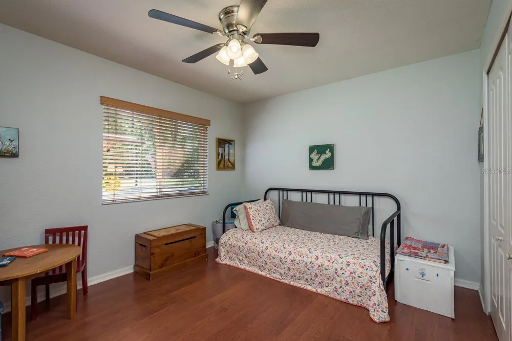 7182 GRIFFIN ROAD Brooksville, FL 34601