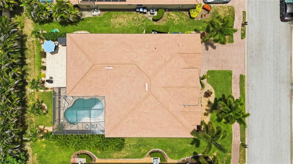 8051 36TH STREET CIRCLE E Sarasota, FL 34243