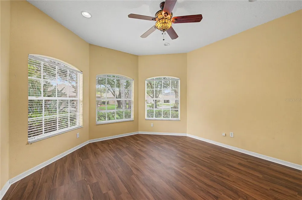 2418 BLUE STONE COURT Valrico, FL 33594