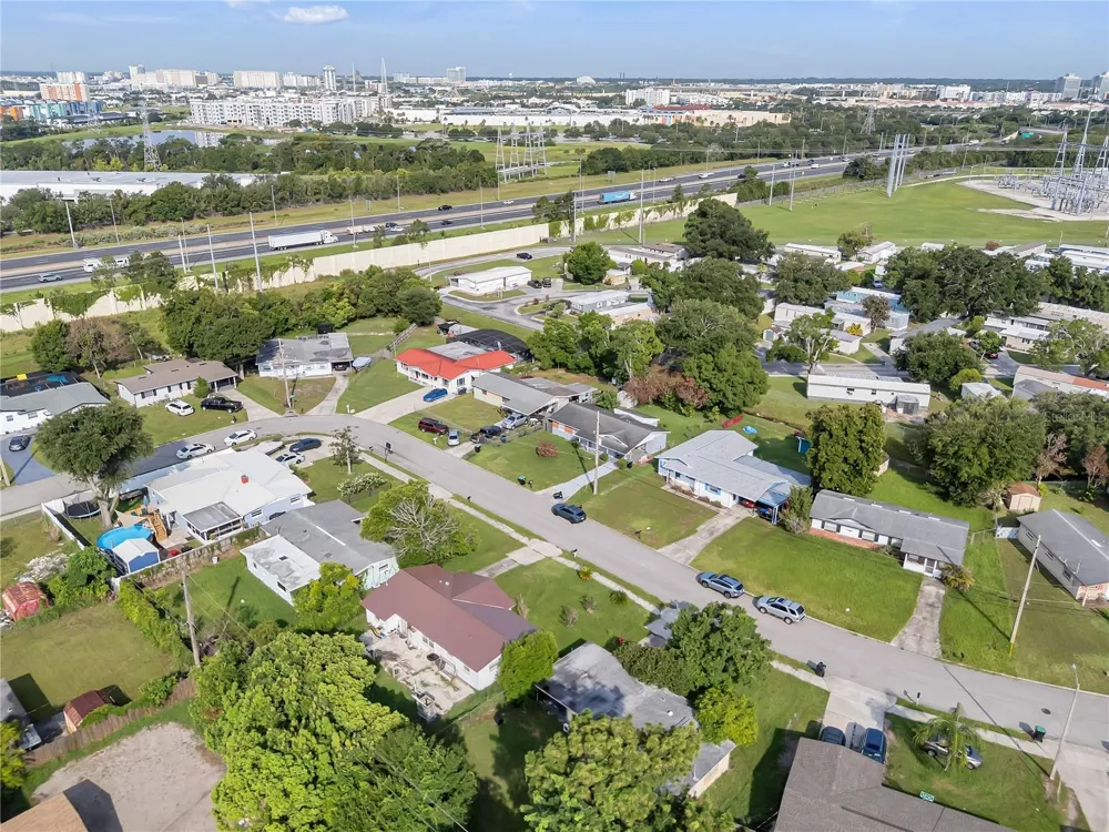 6201 ANTILLA DRIVE Orlando, FL 32809