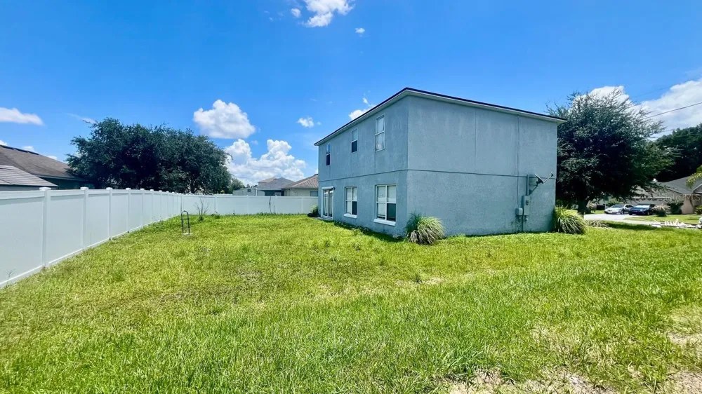 703 ROBIN COURT Kissimmee, FL 34759