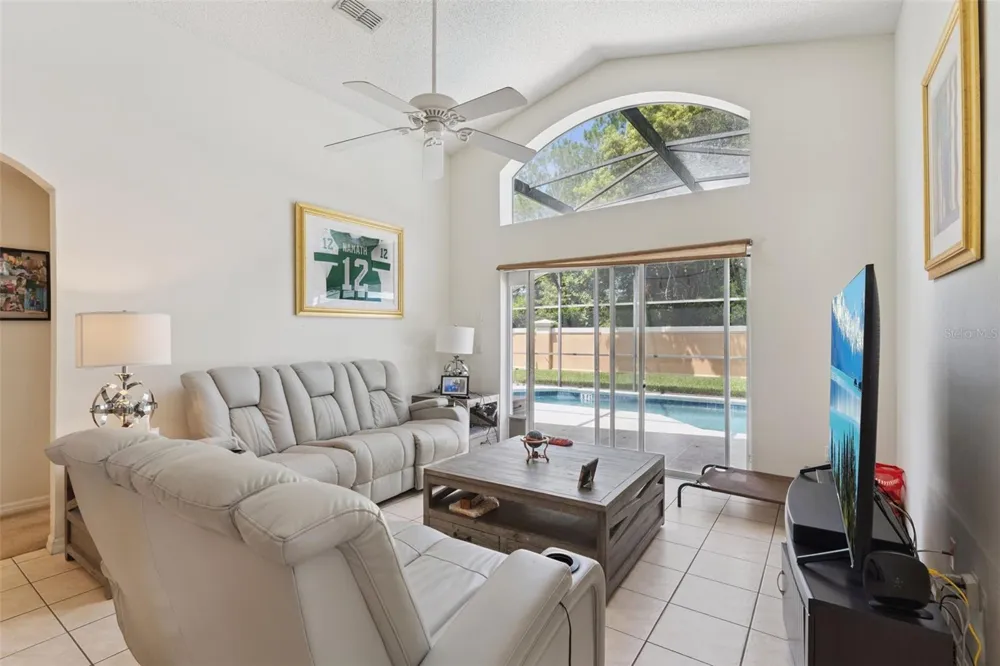 126 MADIERA BEACH BLVD Kissimmee, FL 34746