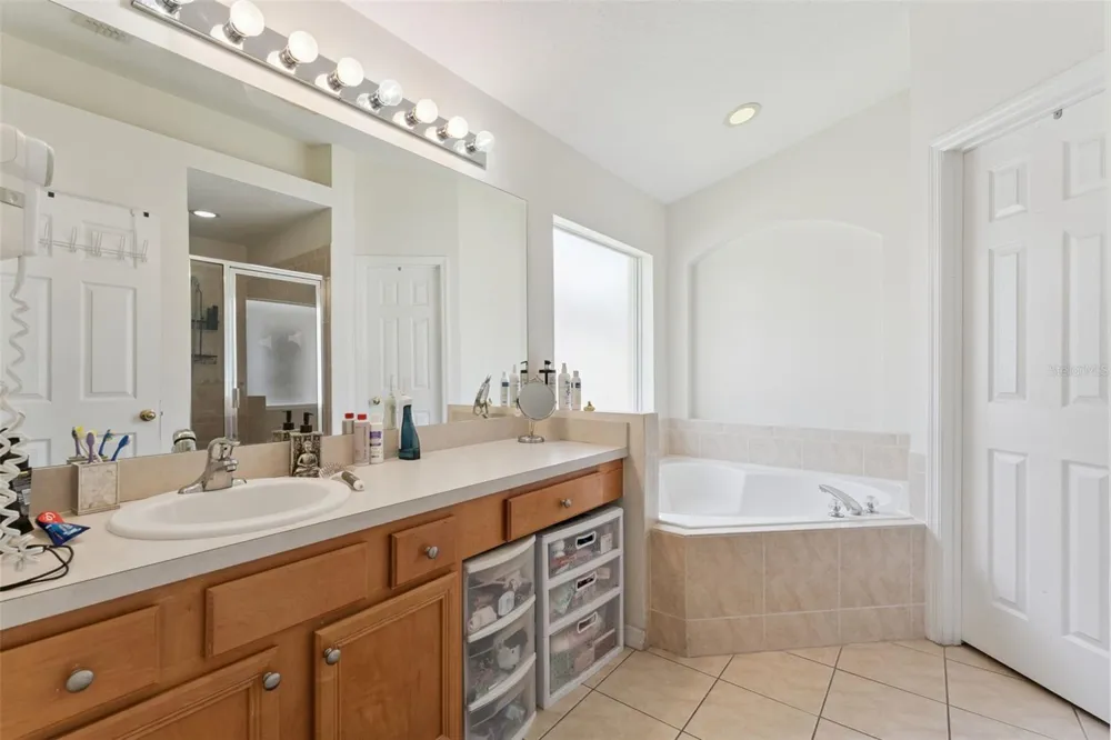 126 MADIERA BEACH BLVD Kissimmee, FL 34746