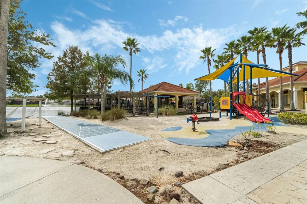 126 MADIERA BEACH BLVD Kissimmee, FL 34746