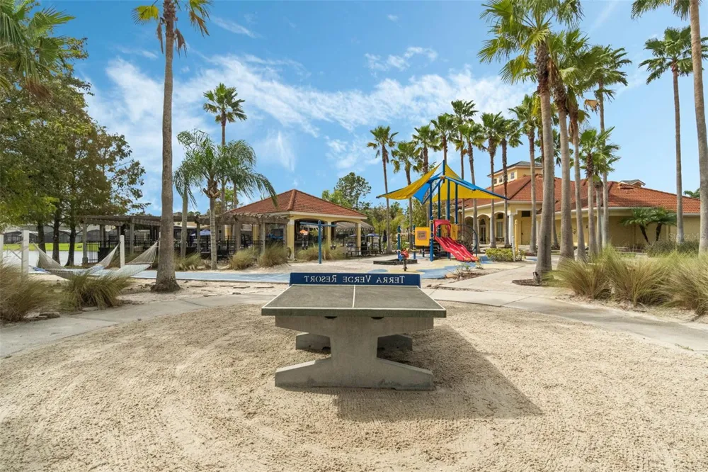 126 MADIERA BEACH BLVD Kissimmee, FL 34746