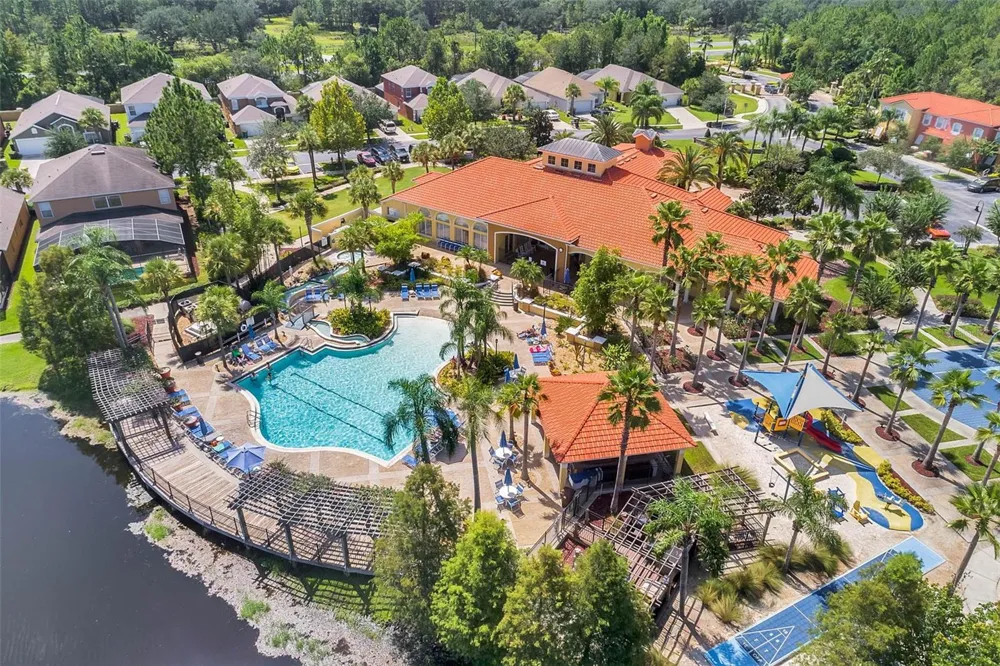 126 MADIERA BEACH BLVD Kissimmee, FL 34746