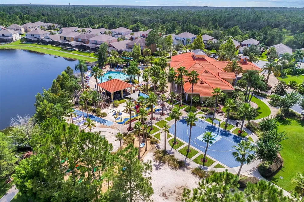 126 MADIERA BEACH BLVD Kissimmee, FL 34746
