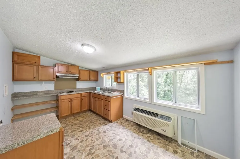4941 Helton Road Winston, GA 30187