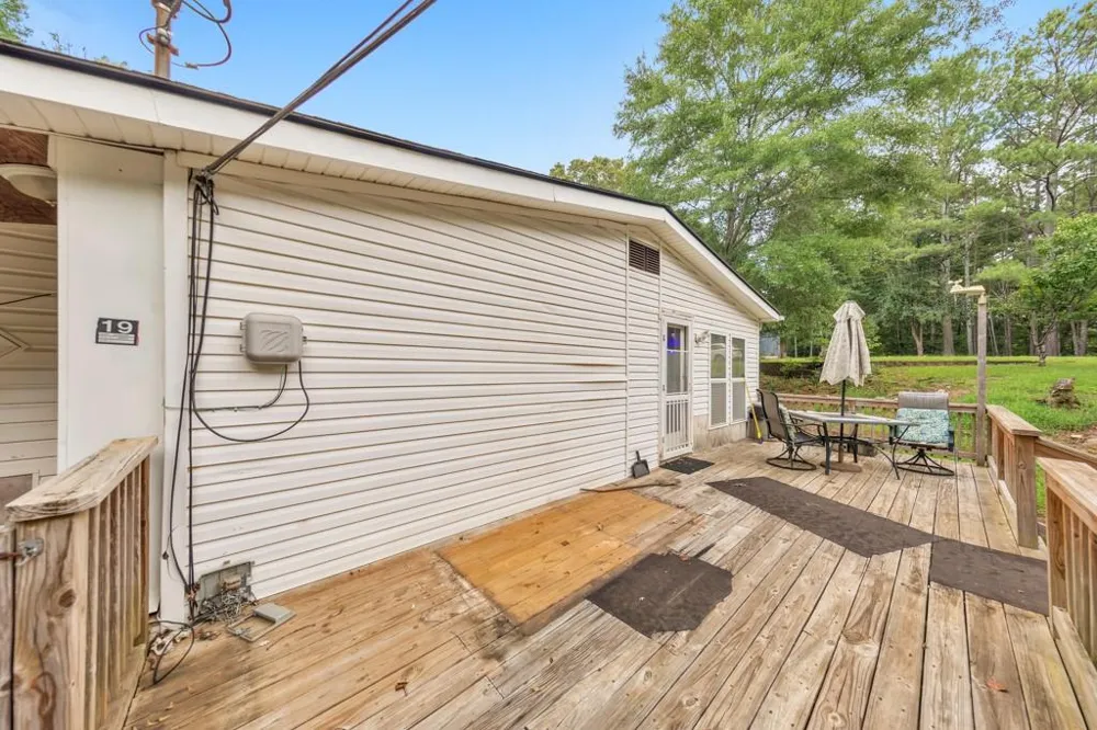 4941 Helton Road Winston, GA 30187