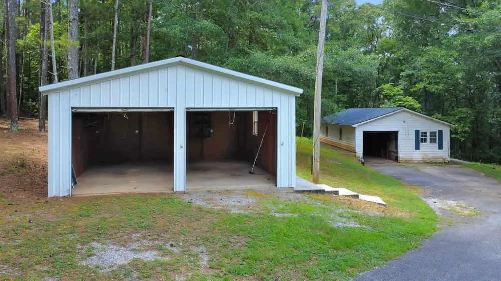 4941 Helton Road Winston, GA 30187