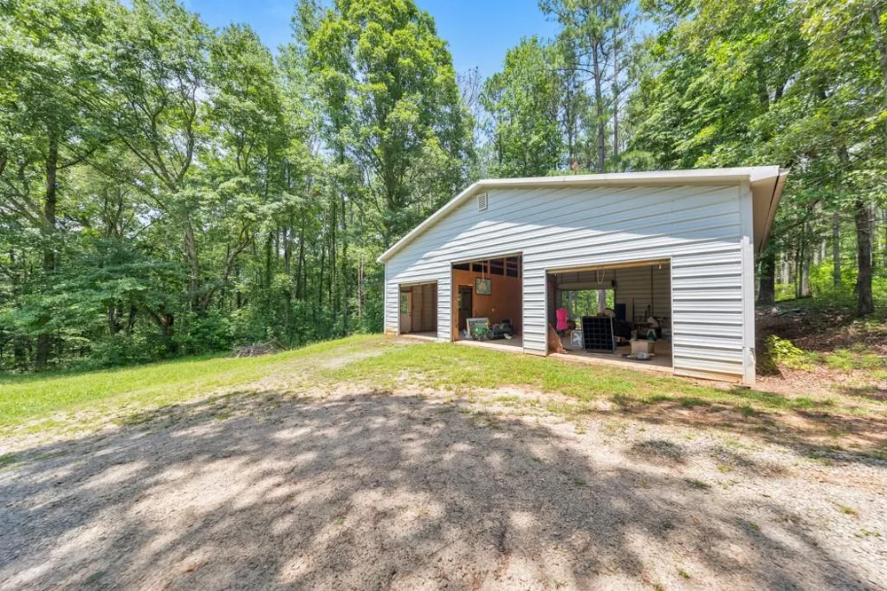 4941 Helton Road Winston, GA 30187