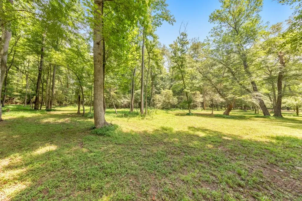 4941 Helton Road Winston, GA 30187