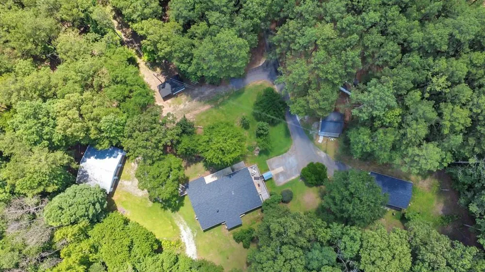 4941 Helton Road Winston, GA 30187