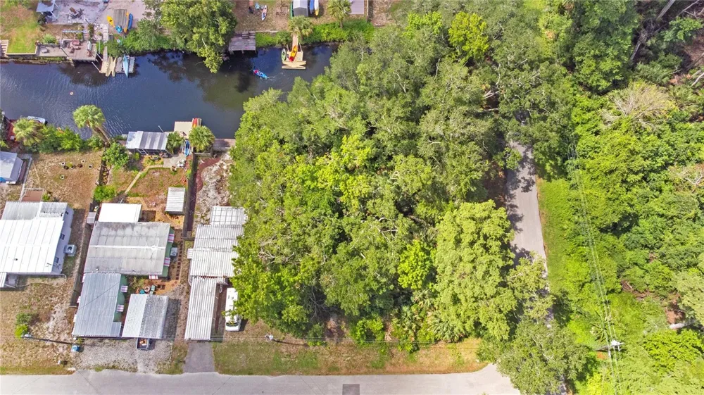 6416 THERESA AVENUE Weeki Wachee, FL 34607
