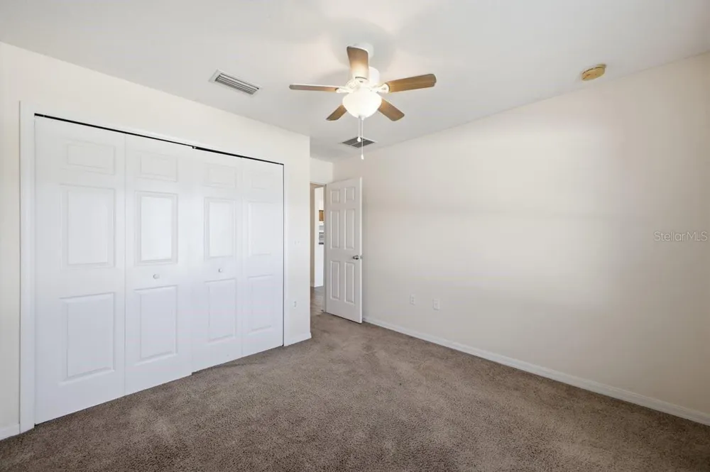 7631 MERCHANTVILLE CIRCLE Zephyrhills, FL 33540