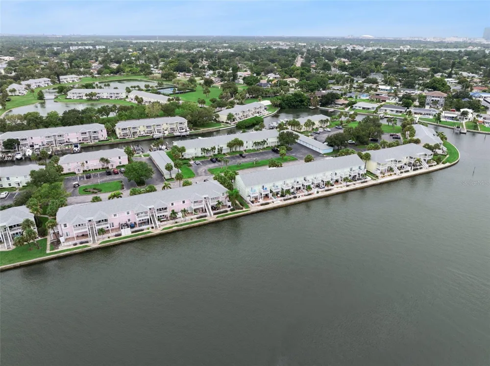 4779 COQUINA KEY DRIVE SE St Petersburg, FL 33705