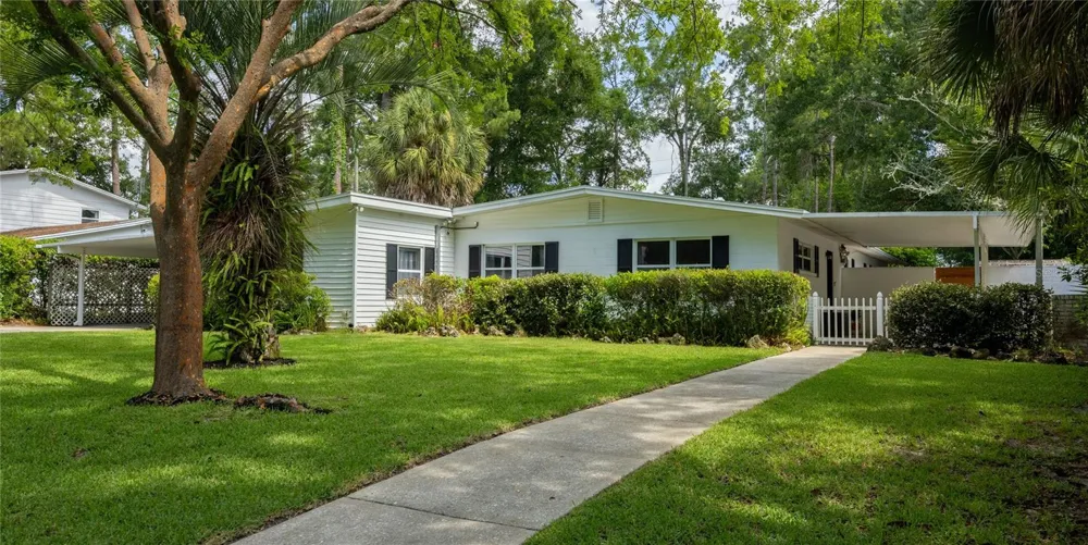 4204 NW 19TH PLACE Gainesville, FL 32605