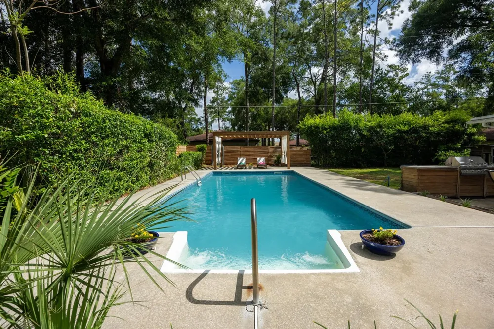 4204 NW 19TH PLACE Gainesville, FL 32605