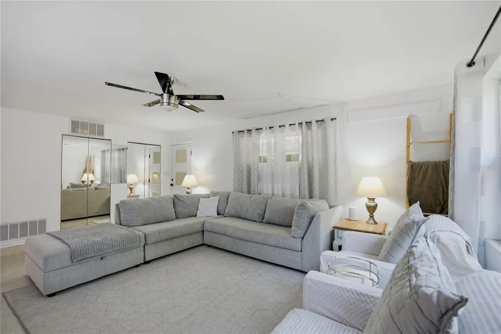 4204 NW 19TH PLACE Gainesville, FL 32605