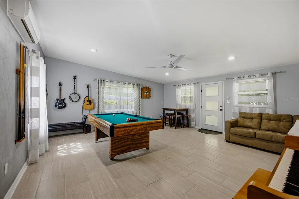 4204 NW 19TH PLACE Gainesville, FL 32605
