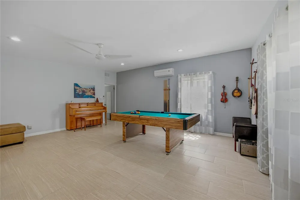 4204 NW 19TH PLACE Gainesville, FL 32605