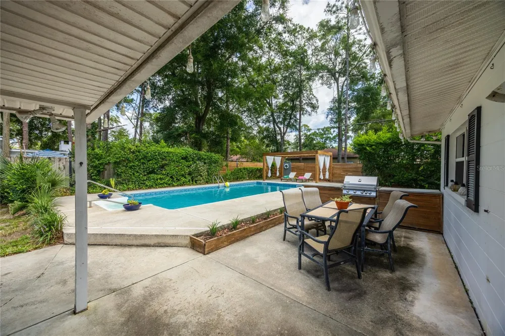 4204 NW 19TH PLACE Gainesville, FL 32605