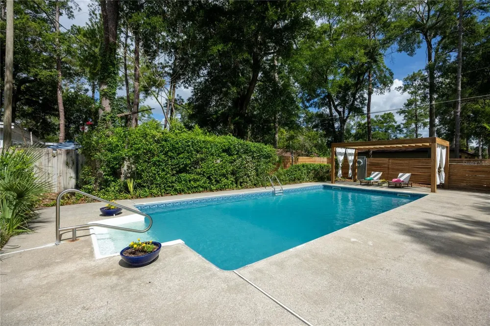 4204 NW 19TH PLACE Gainesville, FL 32605