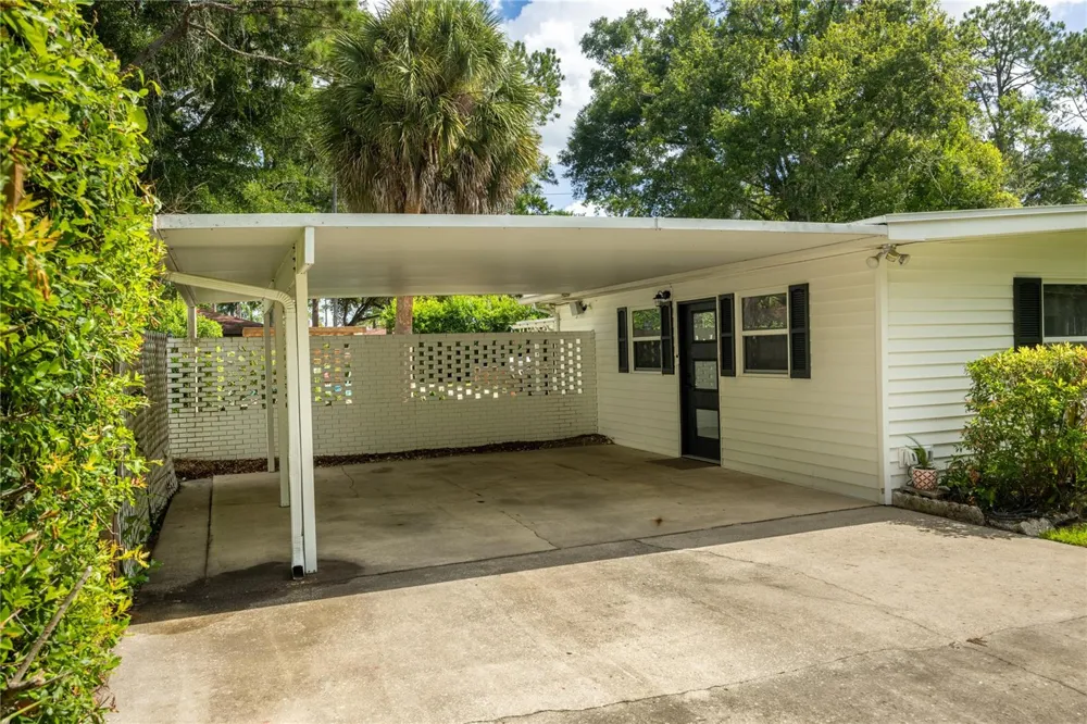 4204 NW 19TH PLACE Gainesville, FL 32605
