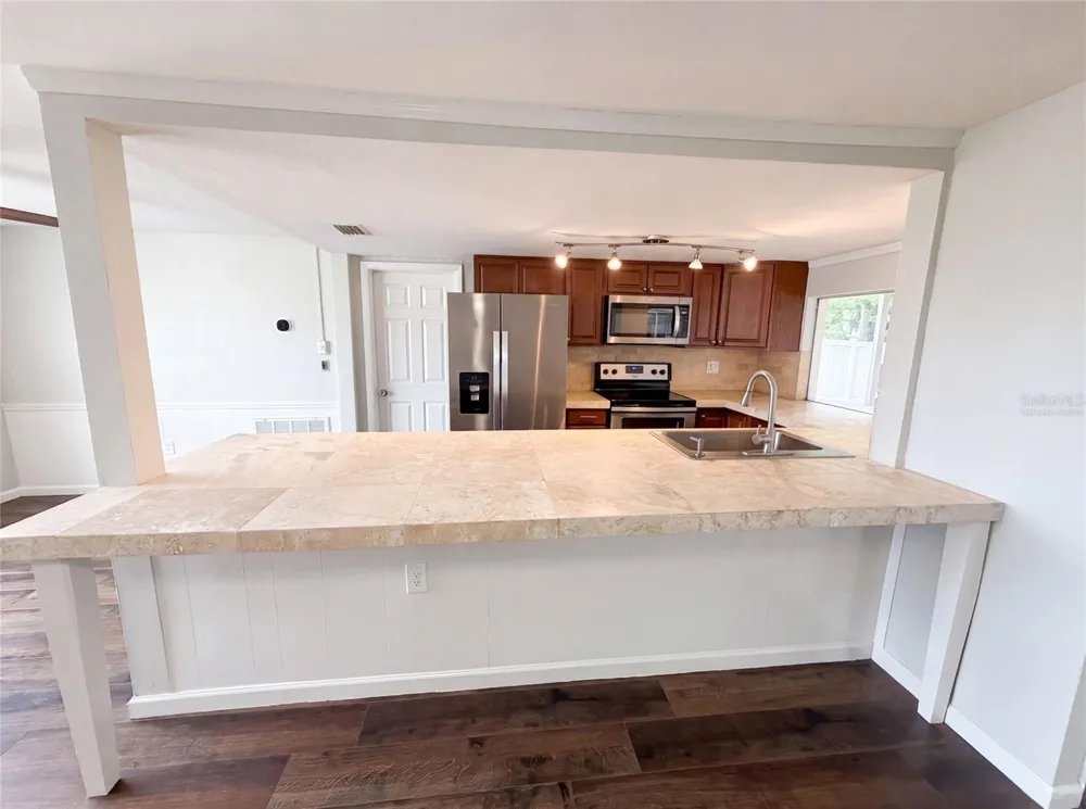 3400 BAINBRIDGE DRIVE Holiday, FL 34691
