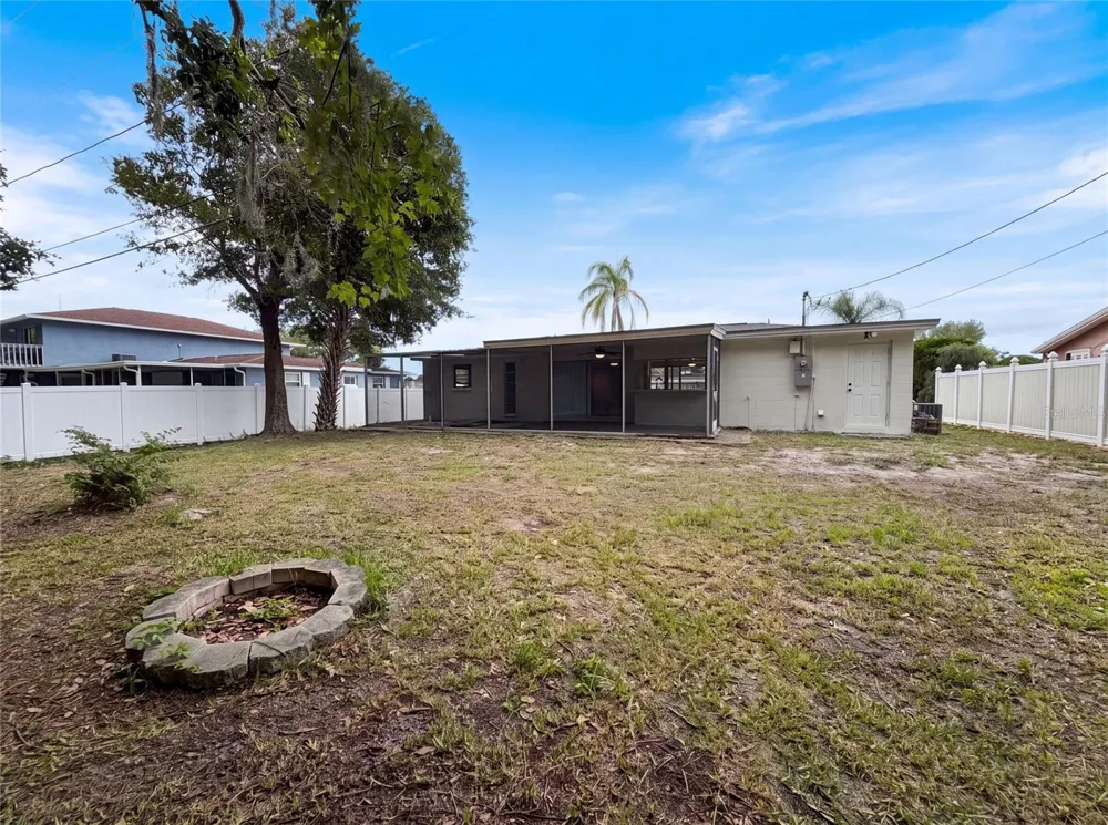 3400 BAINBRIDGE DRIVE Holiday, FL 34691