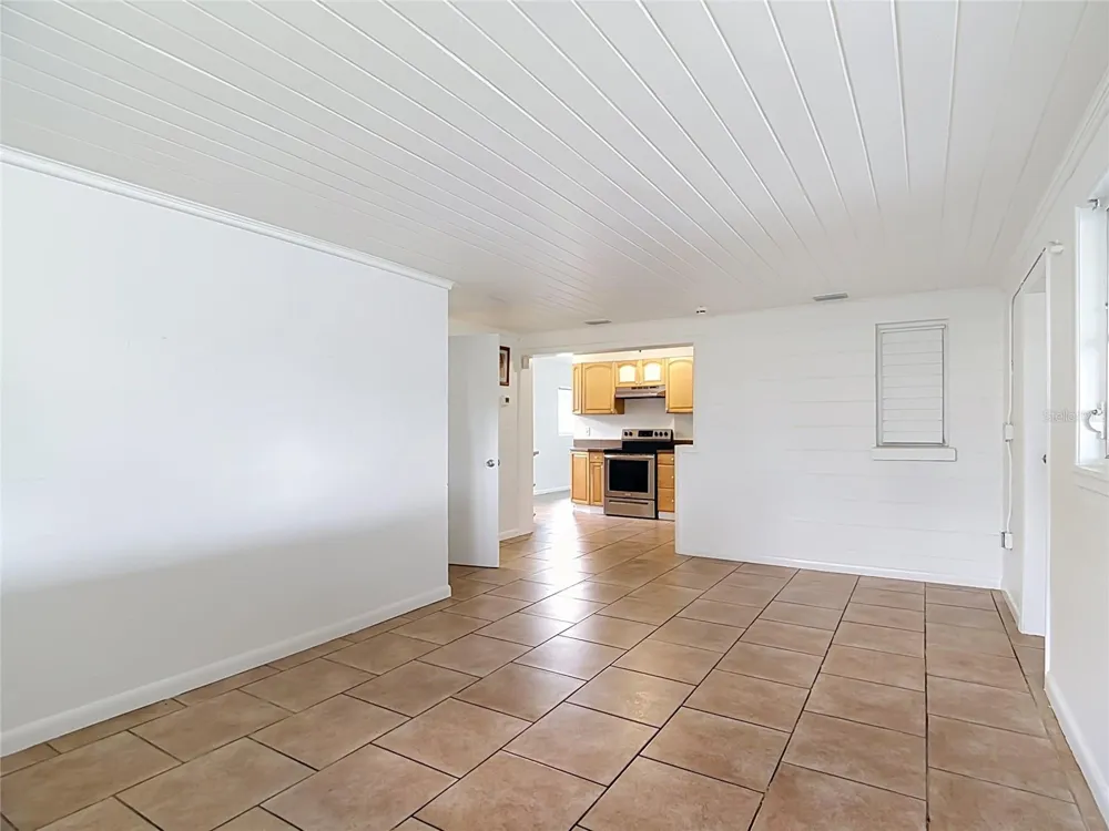 1025 S CENTRAL AVENUE Lakeland, FL 33815