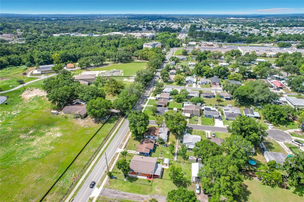 1025 S CENTRAL AVENUE Lakeland, FL 33815