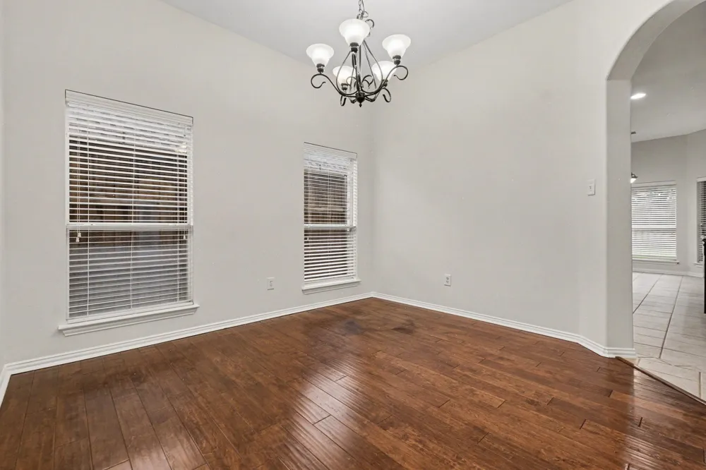 4111 Creek Hill Lane Corinth, TX 76208