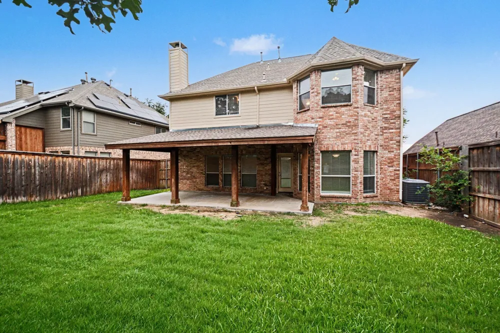 4111 Creek Hill Lane Corinth, TX 76208